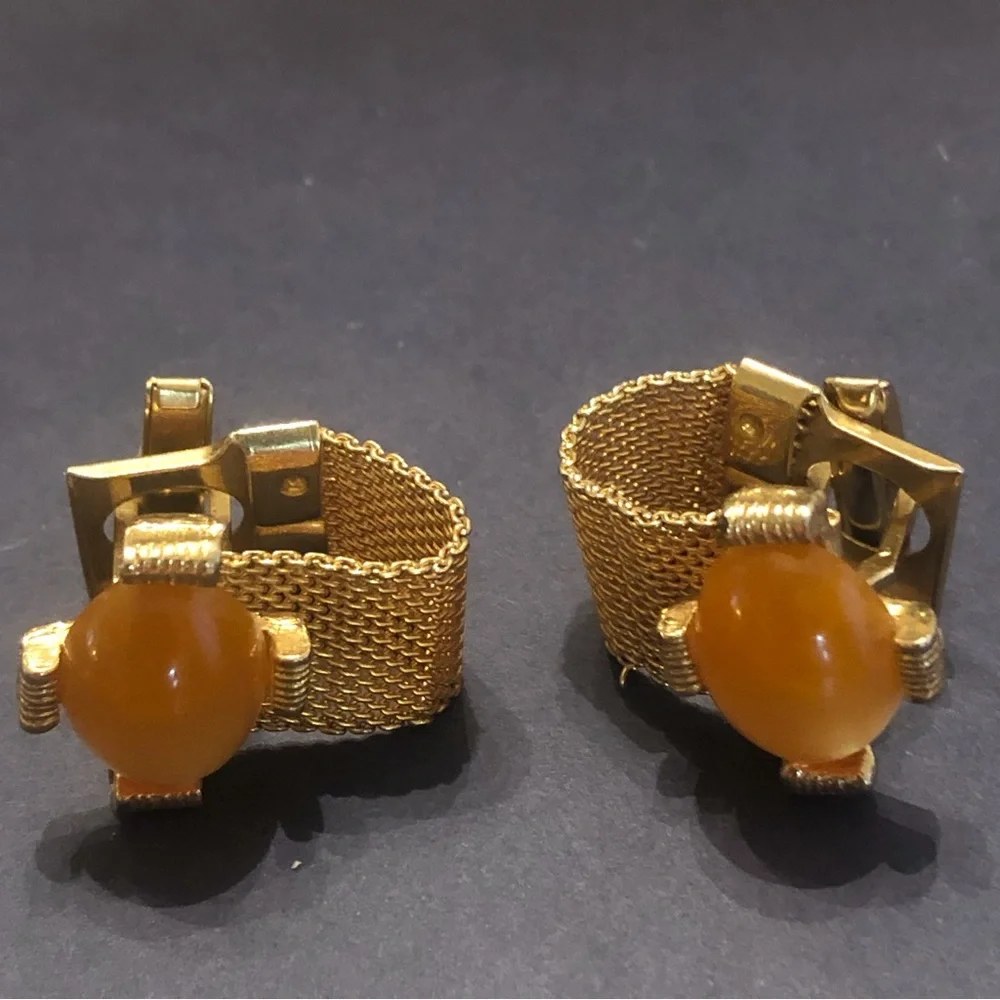 🌸VTG Moonglow Cufflinks